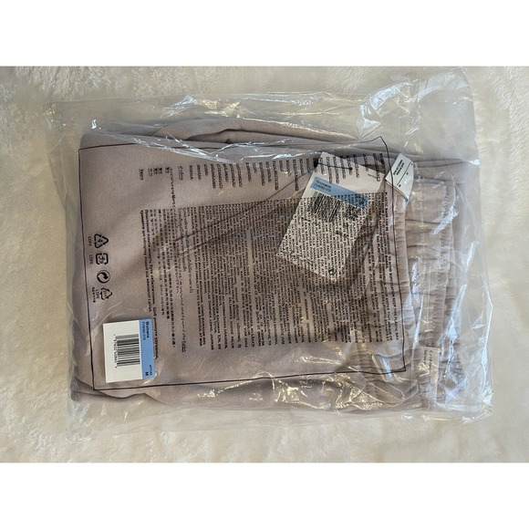 Nike Women Platinum Violet/Gold Club Fleece Medium Mid-Rise Joggers (FV8062-019) - Picture 15 of 16